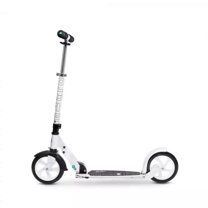 Micro Scooter Micro White Farbe Weiß 1 Micro Scooter Micro White Farbe Weiß